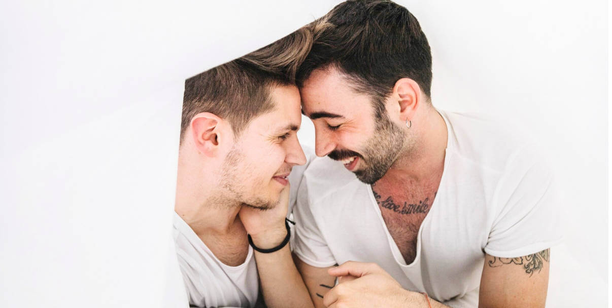 Gay men in Serbia connecting online